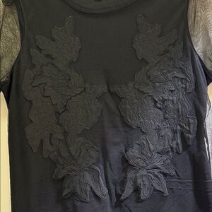 Simply Vera Vera Wang Black Sheer Sleeve Appliqué Mesh Overlay Blouse Size M
